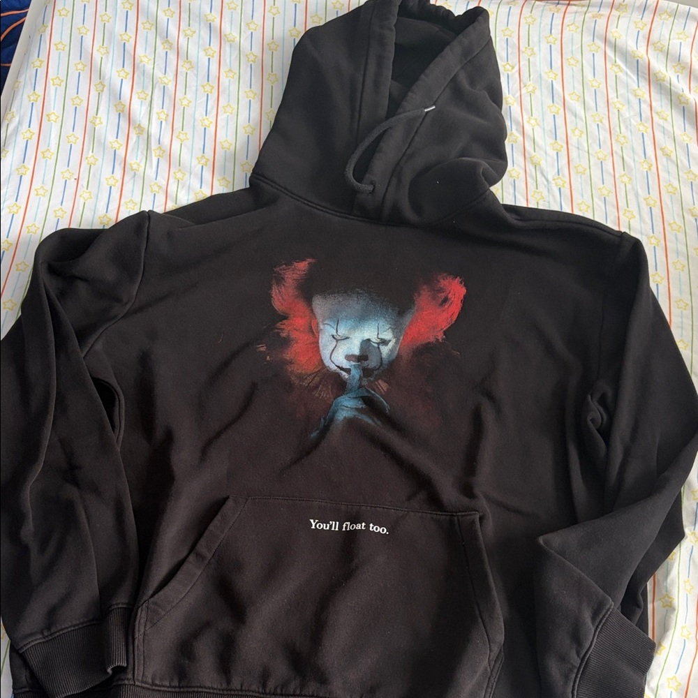 H&M pennywise Black Graphic Hoodie